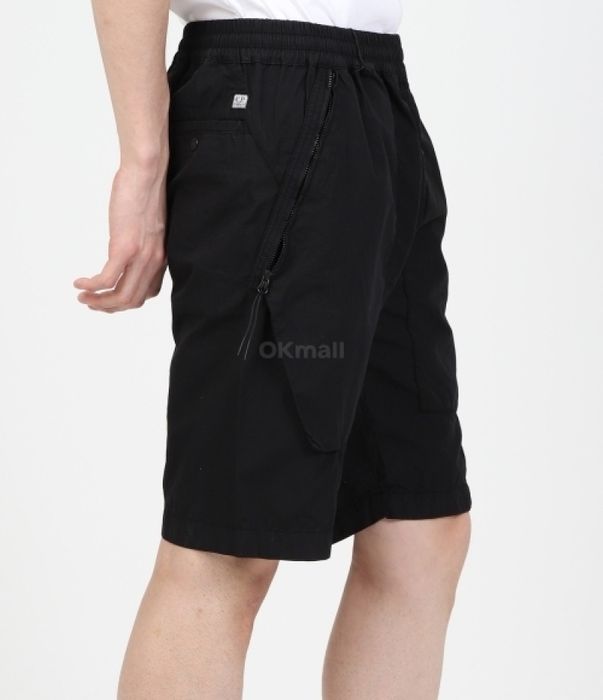 Cp Company Rip-Stop Lens Shorts in Black