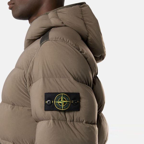 Stone Island .Seamless Tunnel Nylon Down-Tc Jacket In Walnut Brown